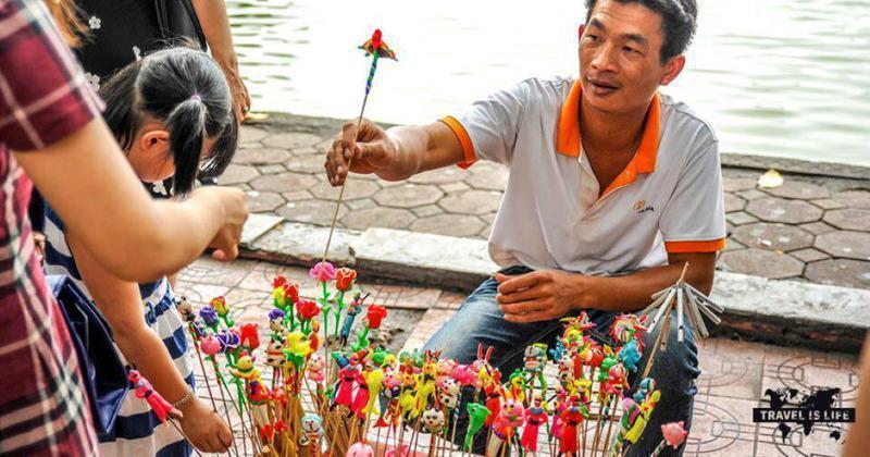 What are the people like in Hanoi Vietnam Custom