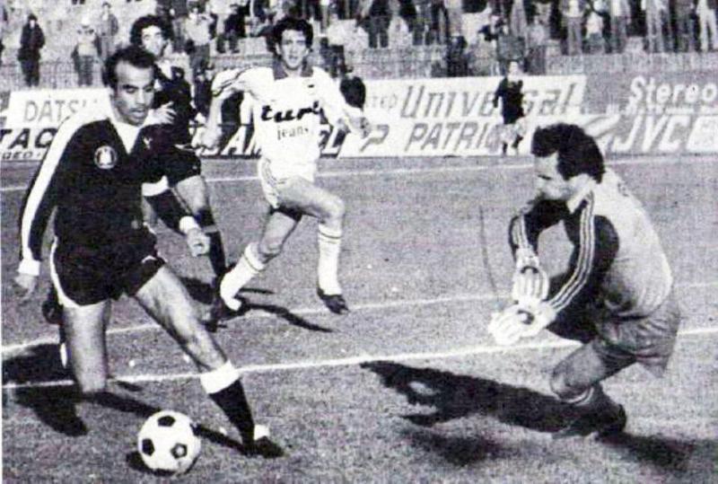 Δεξιά ο Ράντισιτς με Κούδα Custom