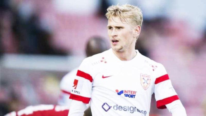 ΠΑΣ Σίμον Στραντ Custom