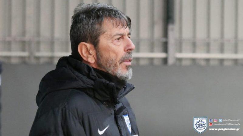 Πετράκης 2 Custom