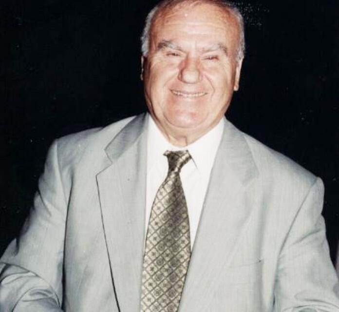 Αλέκος Κιτσάκης Custom 1