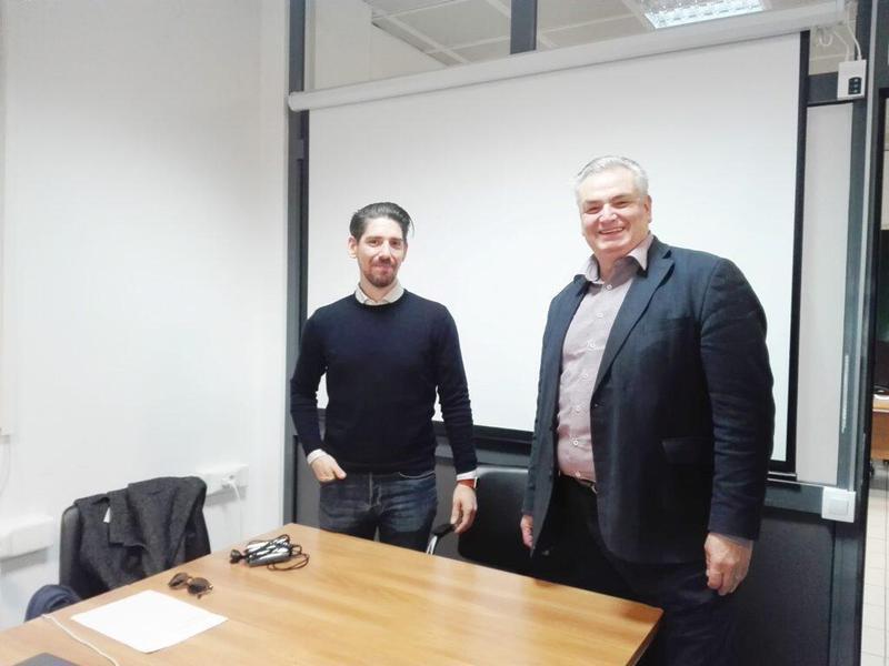 Τα ταλέντα φέρνουν επενδύσεις 54 ΤΣΙΛΙΜΠΑΡΗΣ DEUTSCER