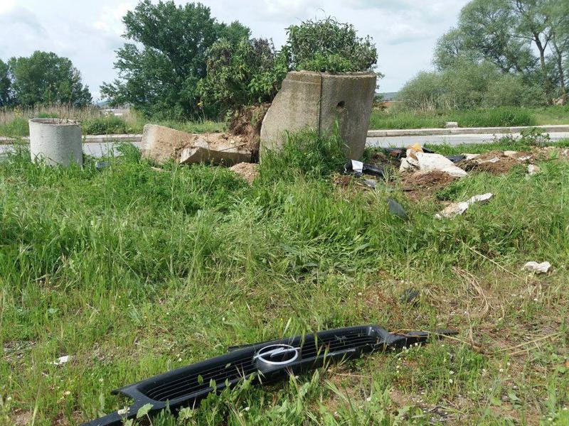 troxaiostratiotikos 1