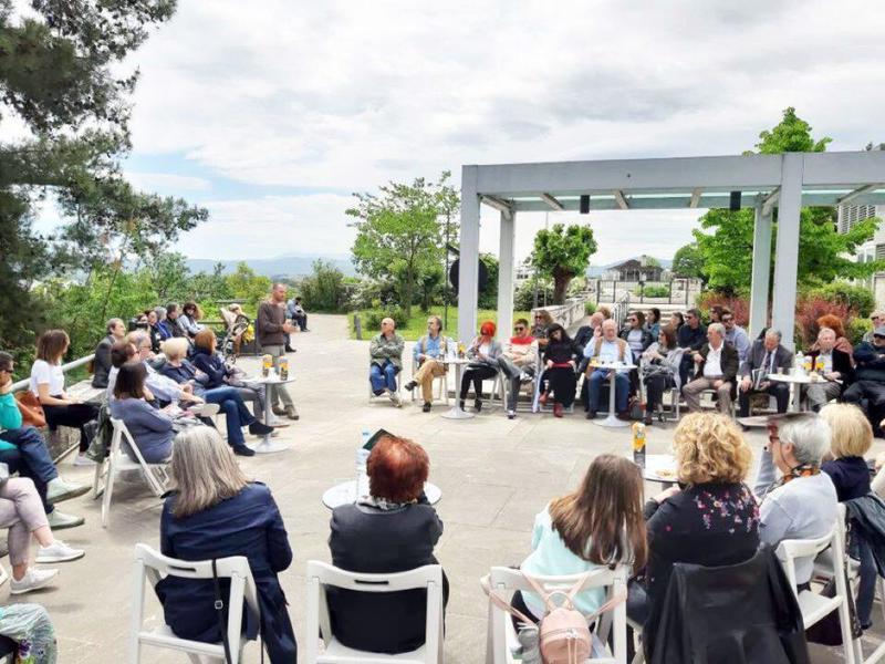 ρηχό μέλλον Παμβώτιδας Custom