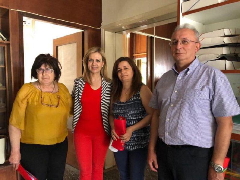 tzoufi apokentromeni