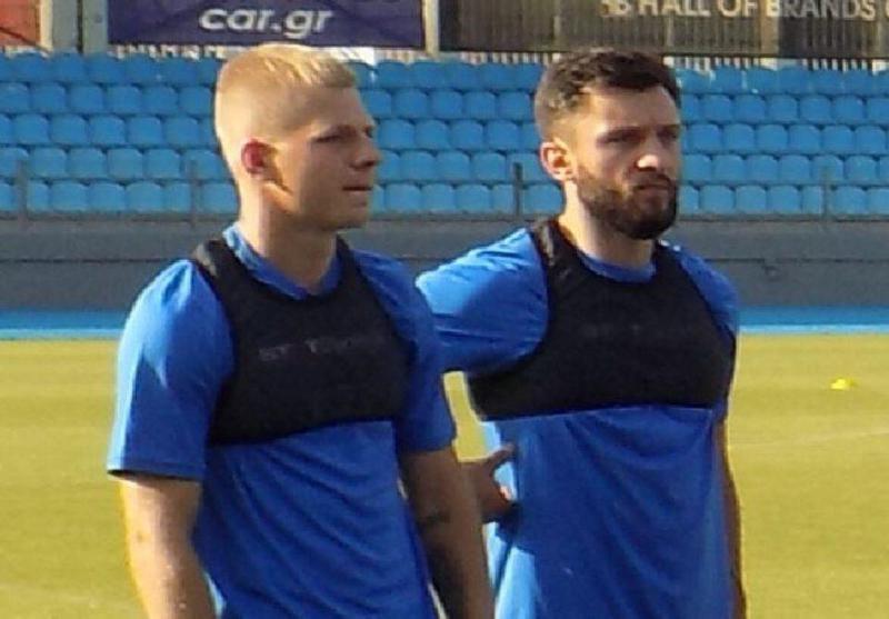 Νάουμετς με Σεργκελασβίλι Custom