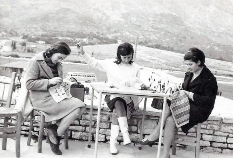 ασπρο 2606 Custom