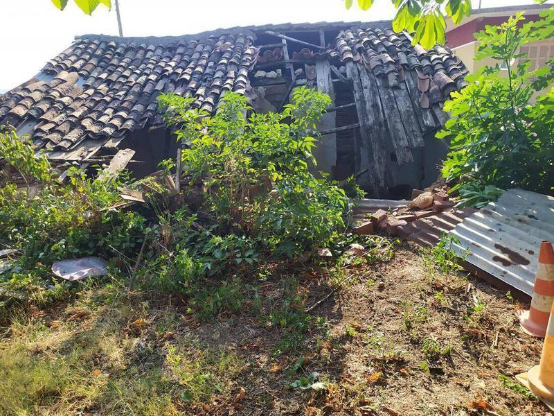 Χειροβομβίδες και σφαίρες στα χαλάσματα κατοικίας στην Ασφάκα (Φωτογραφίες) 58 narkiasfaka 3