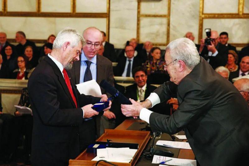 papagiannis akadimia