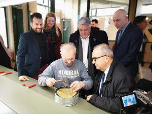 Δεσμεύσεις για στήριξη και των καινοτόμων και των παραδοσιακών επιχειρήσεων 55 papathanasis kepavi1