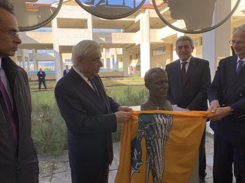 apokaliptiriaprotomikontiadi