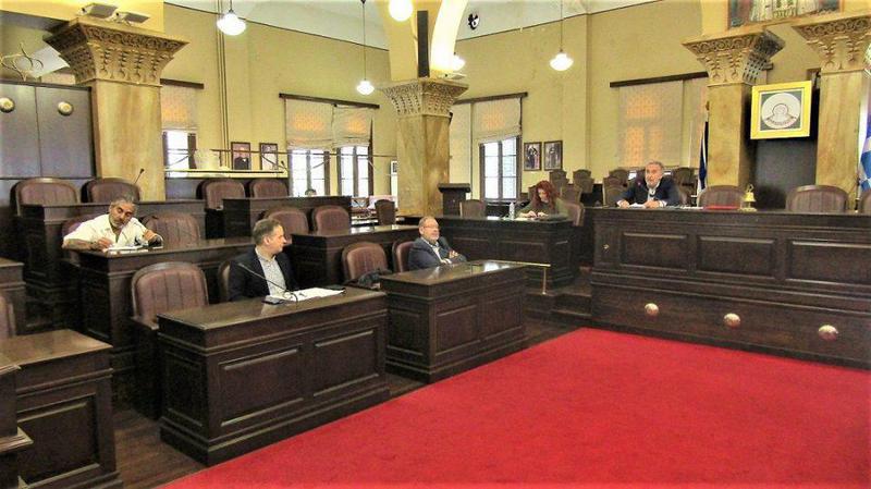 Epitropi tourismou 1