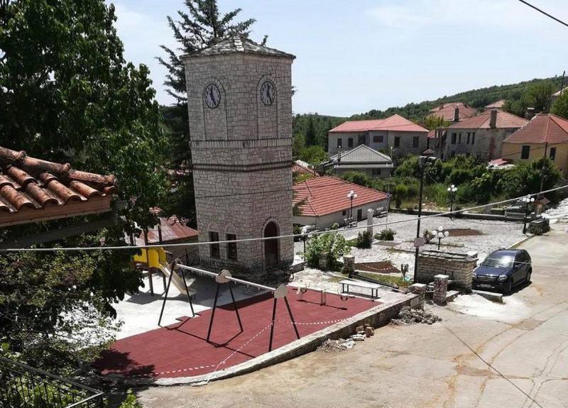 paidikixara kouklioi