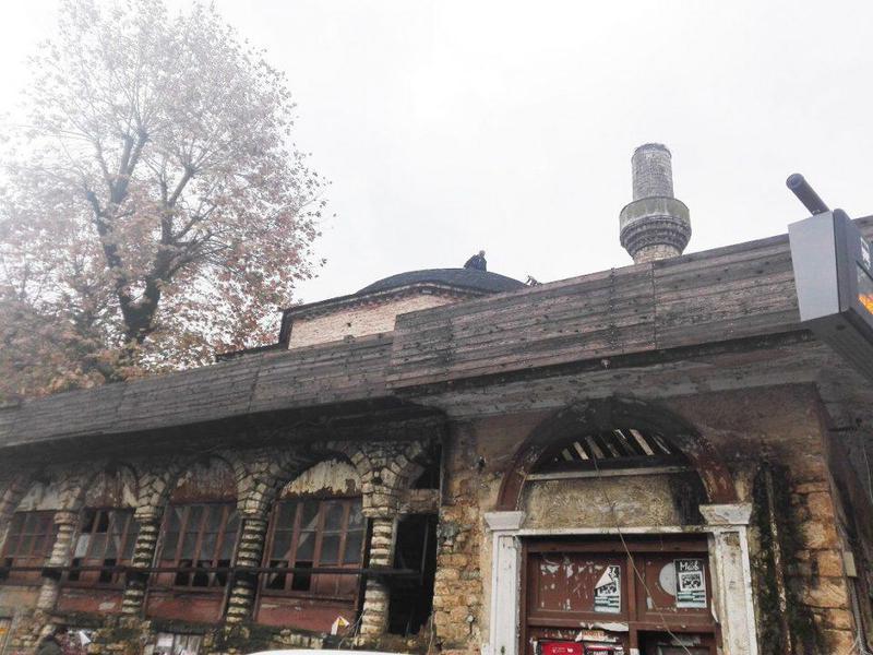 tzami kaloytsianis eksoteriko