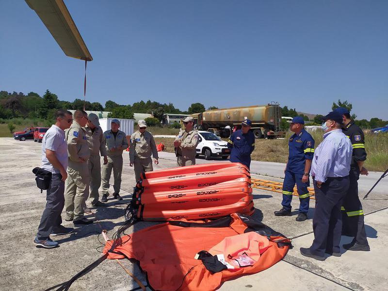 Ένα ρωσικό "όπλο" στη διάθεση της Πυροσβεστικής 56 pyrosvestiko elikoptero mi8