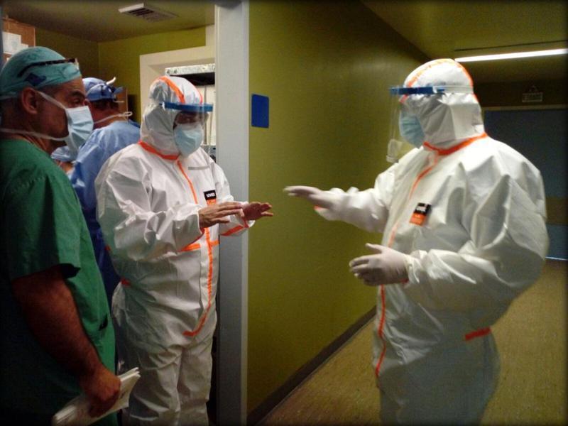 Χειρουργική επέμβαση σε ασθενή με θετικό PCR στο ΠΓΝΙ 55 pgni egxeirisi metra covid2