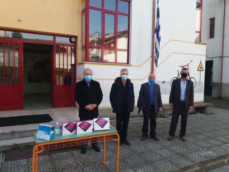 tablet kampourakis 1