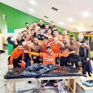 παίκτες ΠΑΣ στα αποδυτήρια Λεωφόρου Custom