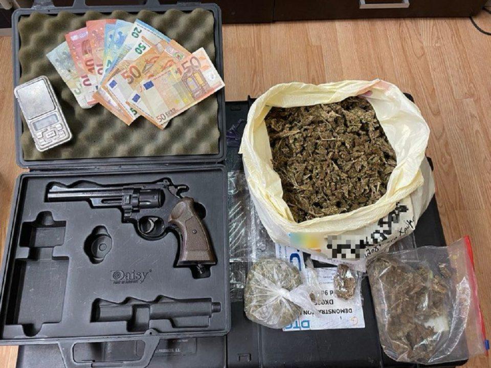 oploaerioy kannaviathina