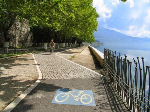 ΠΟΔΗΛΑΤΟΔΡΟΜΟΣ