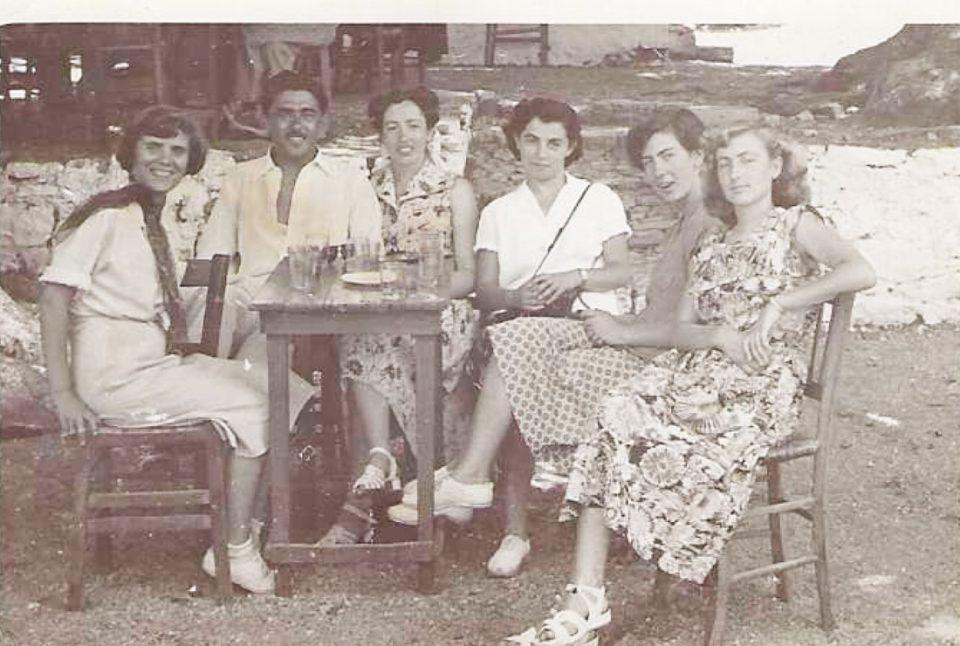 άσπρο 1407 Custom