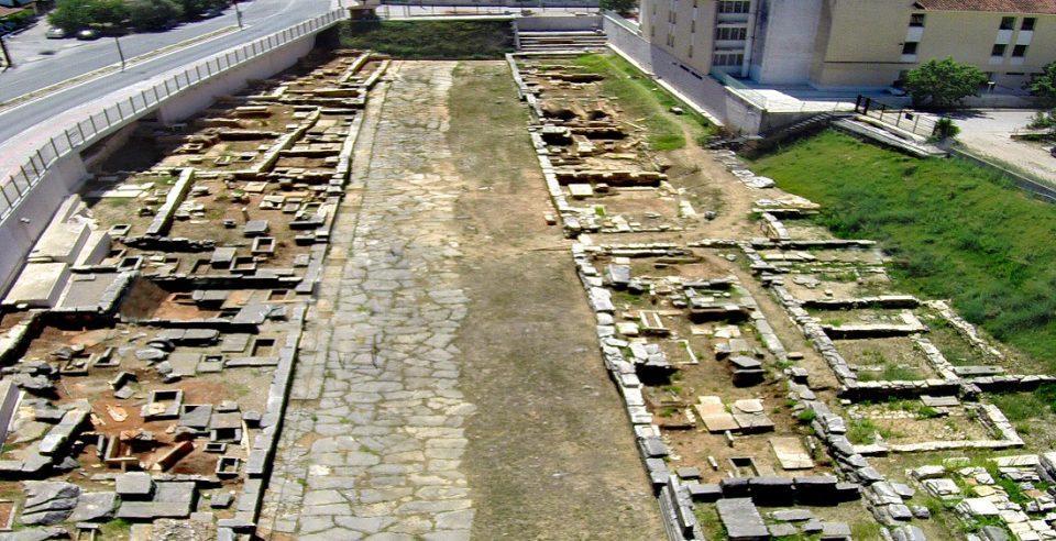 dytiki nekropoli amvrakias