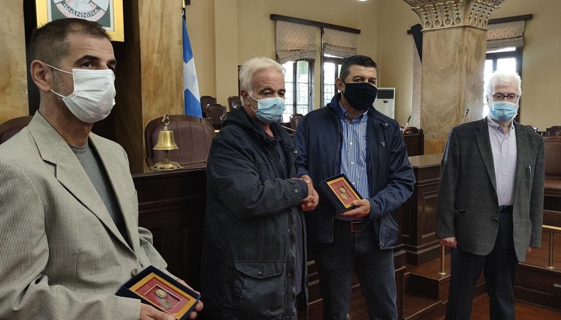 Τίμησε τους βετεράνους του ΠΑΣ και τον Ζντένκο Μουφ ο δήμος Ιωαννιτών 55 tsolis kleitsas