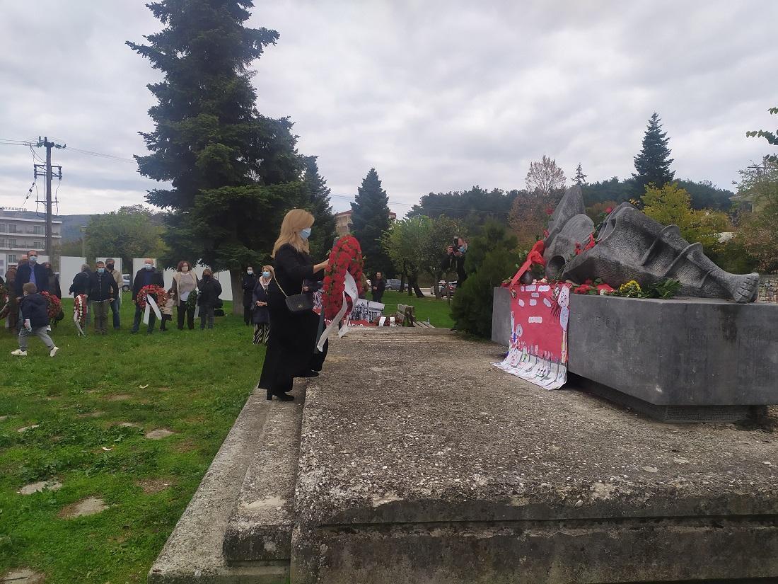 Φόρος τιμής στην εξέγερση του Πολυτεχνείου 52 EpeteiosPolitexneiou48i 1