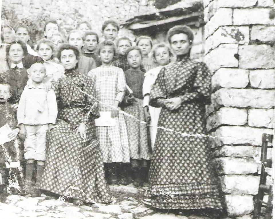 ασπρο 1911 Custom