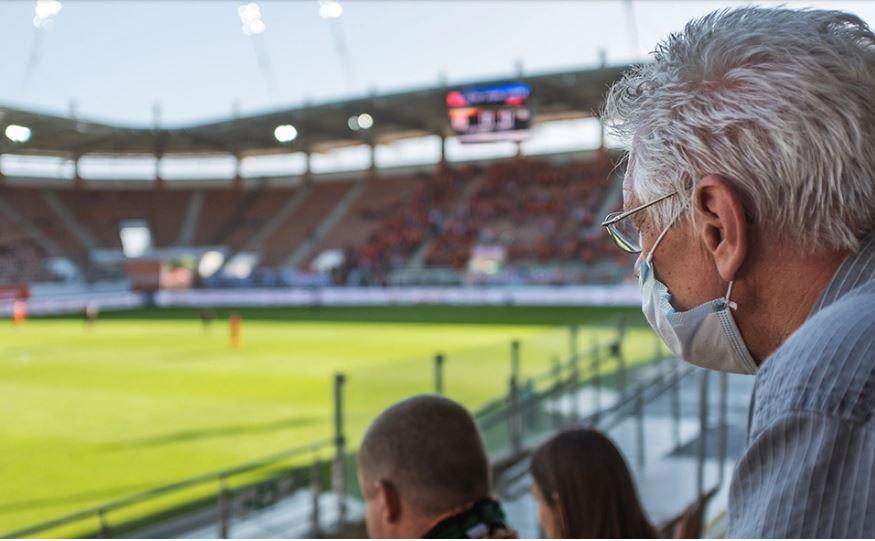 μασκες γηπεδα