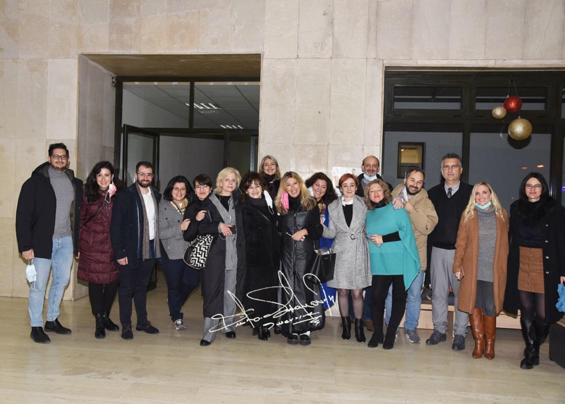 tsetsou ypostiriktes