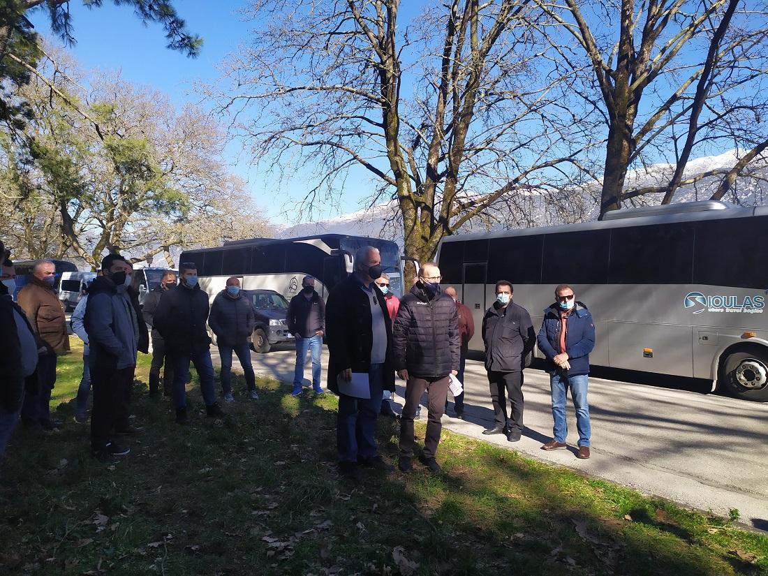 Χωρίς αντικείμενο εργασίας, χωρίς στήριξη, αλλά με τα έξοδα να τρέχουν 56 diamartyria touristikalewforeia 2