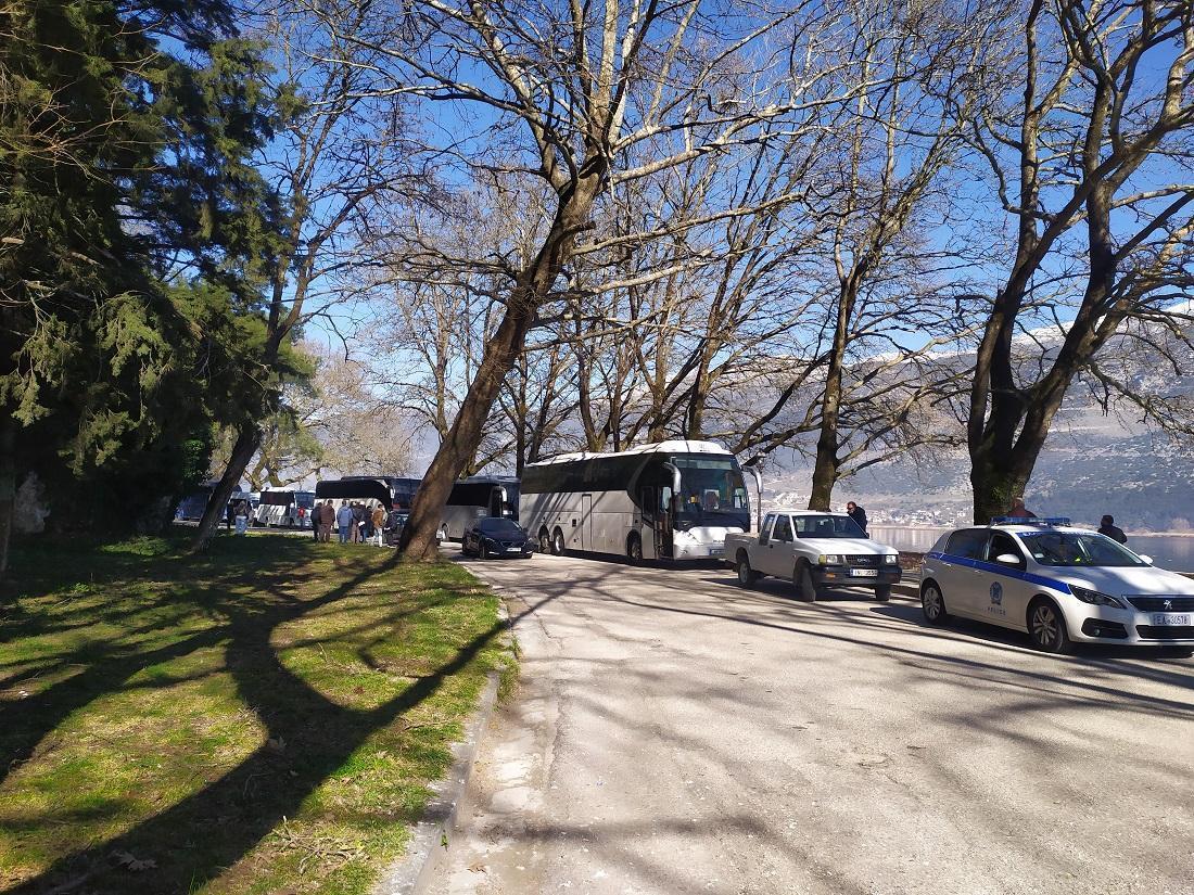 Χωρίς αντικείμενο εργασίας, χωρίς στήριξη, αλλά με τα έξοδα να τρέχουν 57 diamartyria touristikalewforeia 5