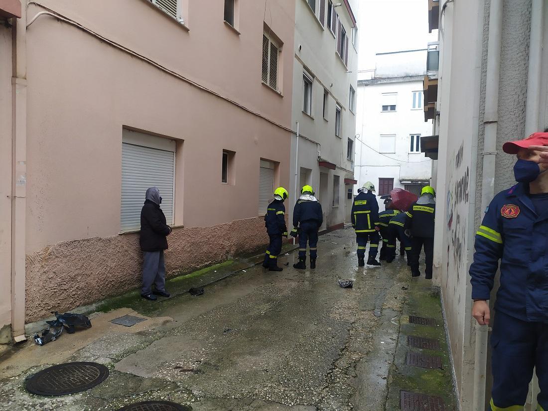 Έκρηξη σε φιάλη υγραερίου αναστάτωσε τα Πλατανάκια 53 ekrixifiali patsimadi 2
