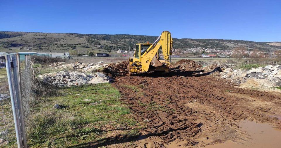 laxanokipoi ergasies