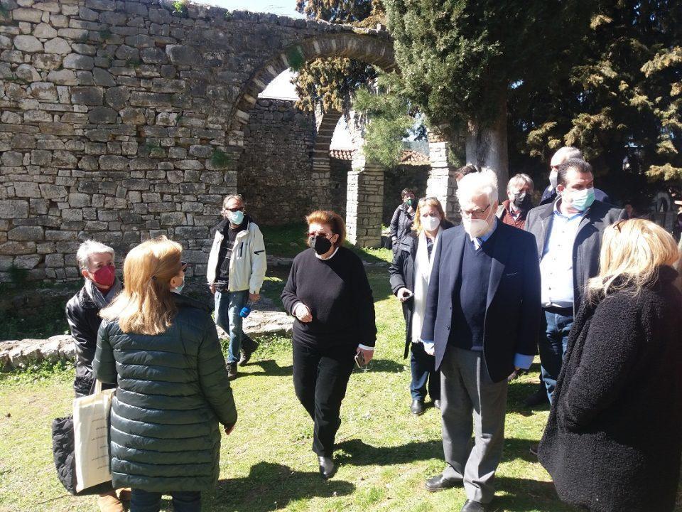 Mendoni Dhmotiko Mouseio 2