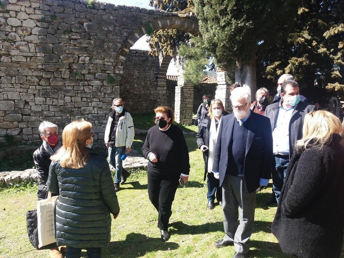 Mendoni Dhmotiko Mouseio 2