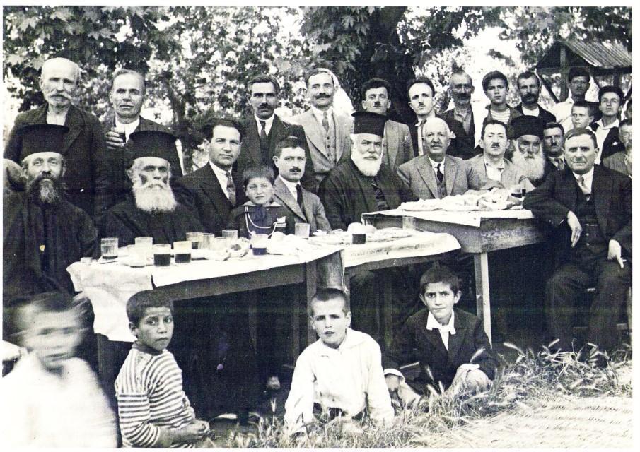 ΖΩΟΔΟΧΟΣ ΠΗΓΗ ΔΕΚΑΕΤΙΑ 30 Custom