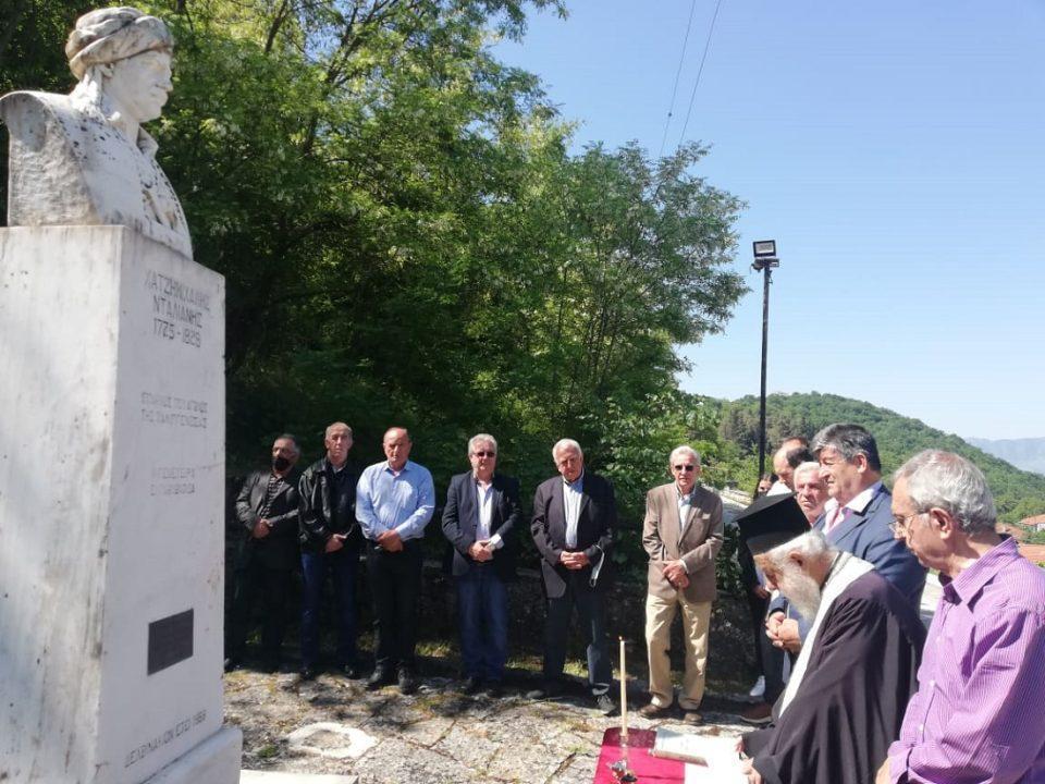 ekdilwsixatzimixalintaliani