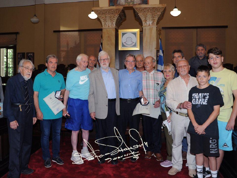 vravefsi pasternakis