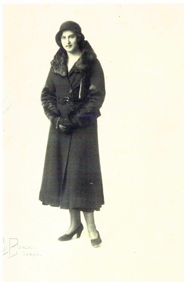 Ελένη Τσονίδη Μελά Custom