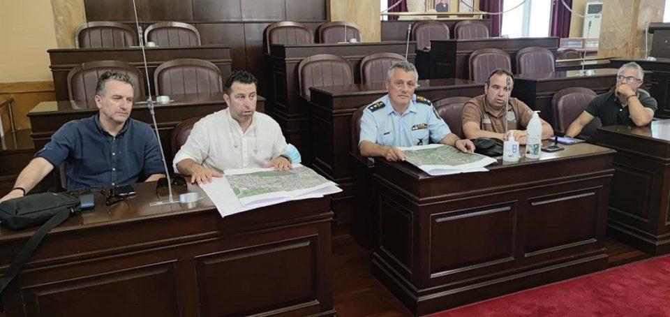 eayi dimarxeio megaro