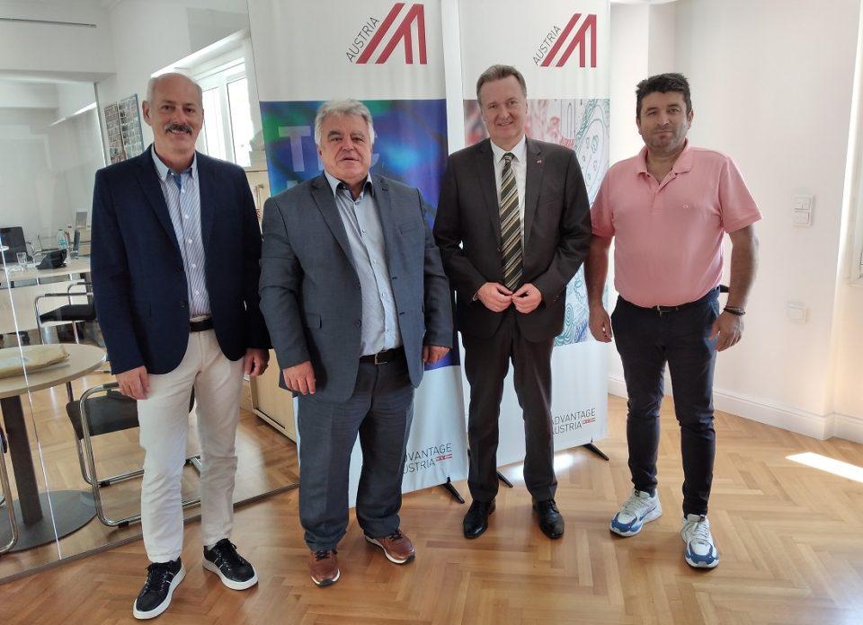 dimitriou presveiaaystrias