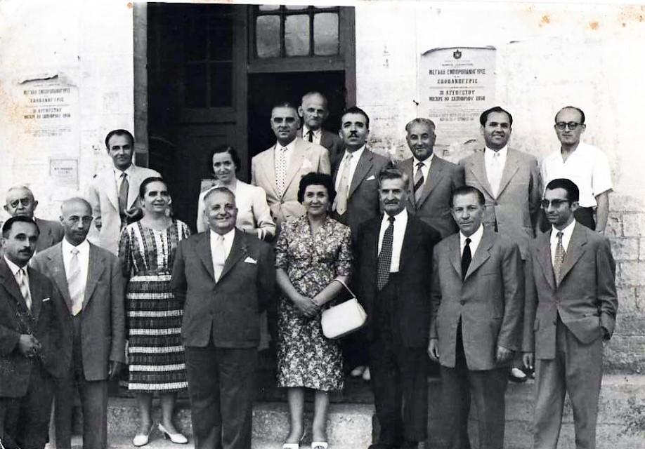 ΑΣΠΡΟ ΜΑΥΡΟ 09092022 Custom