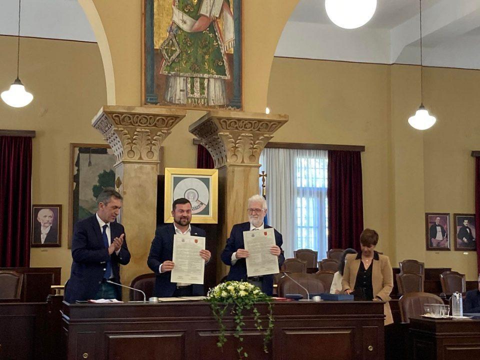 Adelfopoisi Sverte 2