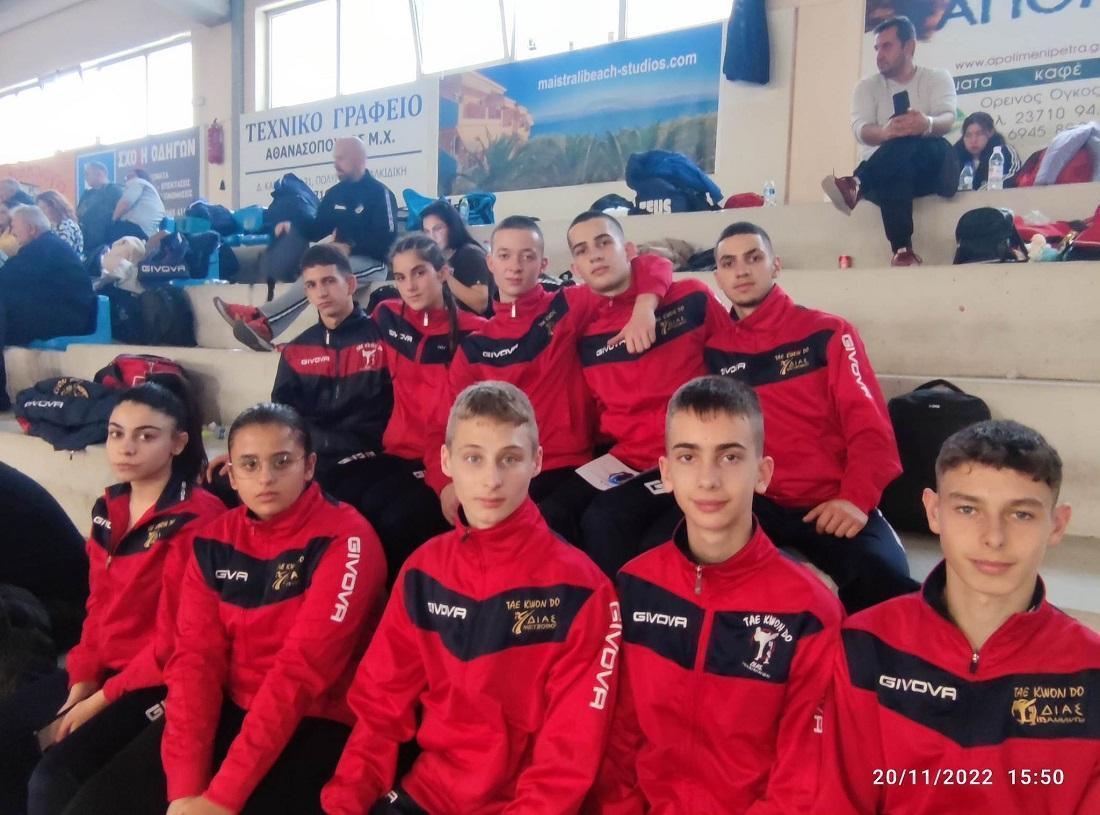 Άφησε πολλές υποσχέσεις η Ματίνα Τσαμπαλά 55 diaspolygyros