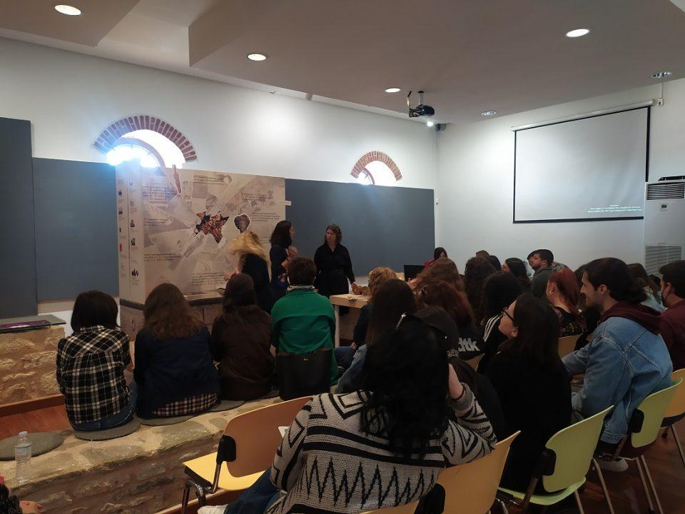 mouseioskevi arxaiokapileia