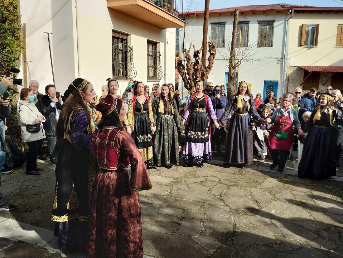 Τουριστική… ατραξιόν «Τα Σπάργανα του Χριστού» 57 Spargana Kastro2022 4