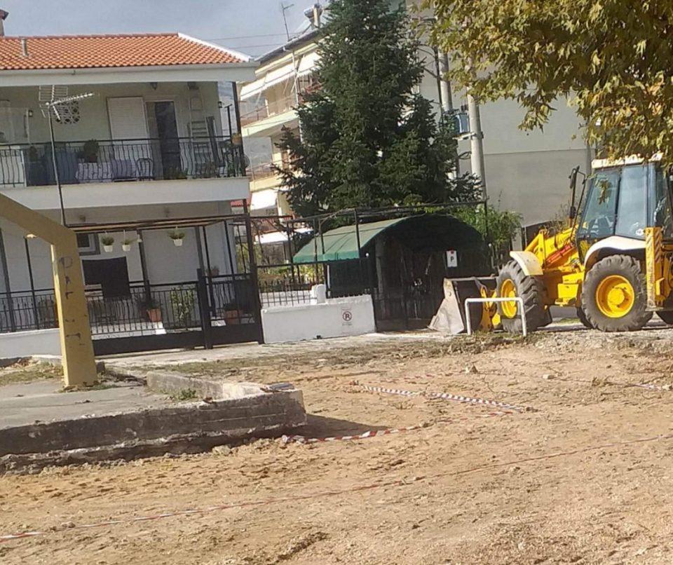 paremvasi anthoupoli