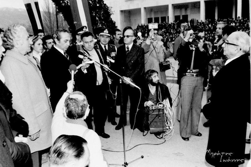 ΑΣΠΡΟ ΜΑΥΡΟ 18022023